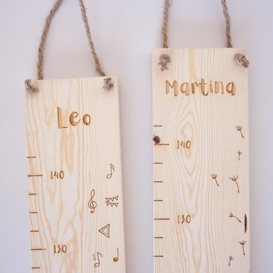 Medidor de madera personalizado - HUELLAS DE MADERA