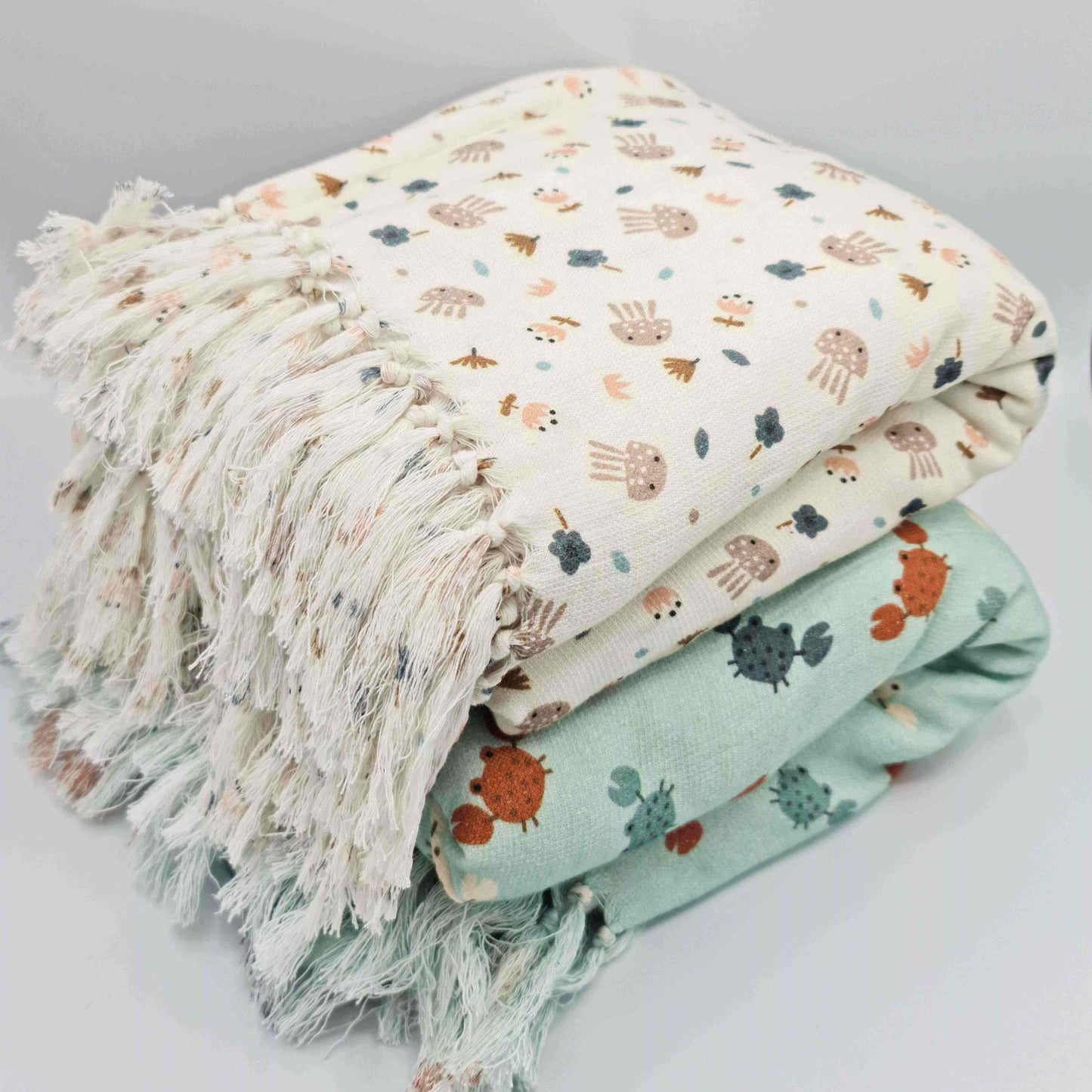 Toalla poncho estampadas- MONNUAGE