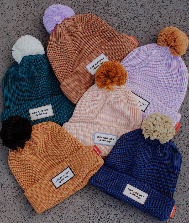 Gorro BLOCK DUCK- HELLO HOSSY
