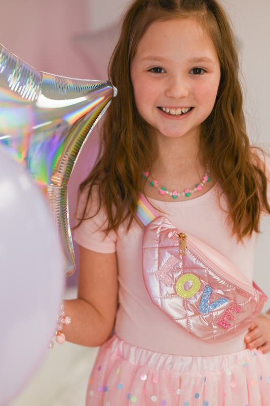 Bolso riñonea LOVE - GREAT PRETENDERS