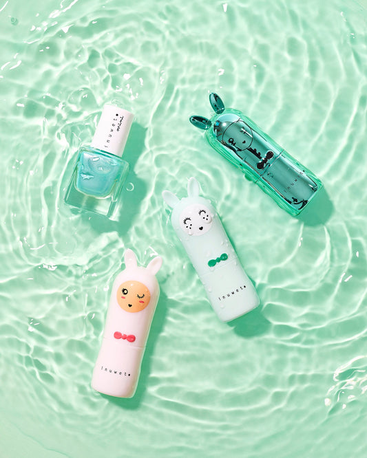 Pack bálsamo labial sabor Manzana y esmalte de uñas Turquesa- INUWET