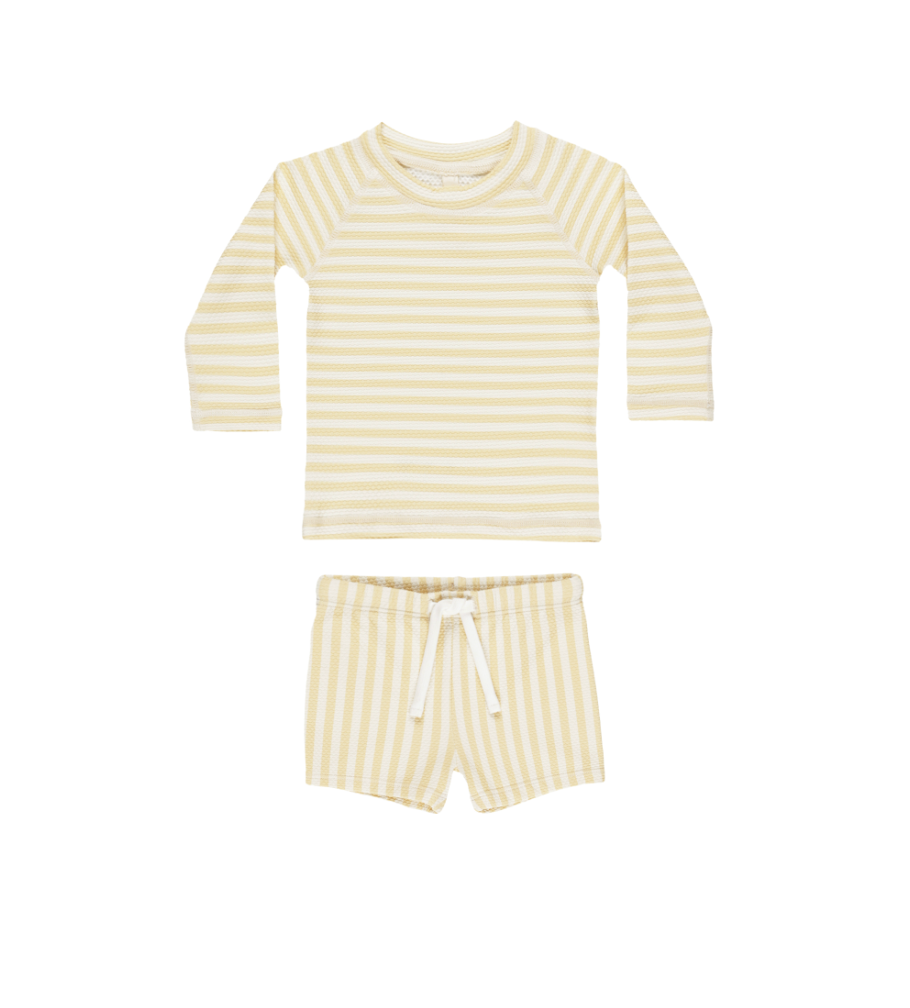 Conjunto bañador de camiseta y short Rayas Amarillas- QUINCY MAE