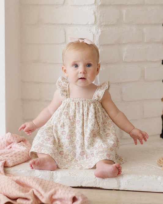 Vestido estampado flores- QUINCY MAE