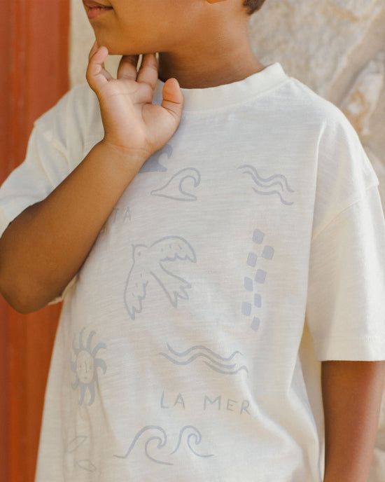 Camiseta Relaxed Dolce Vita- RYLEE + CRU