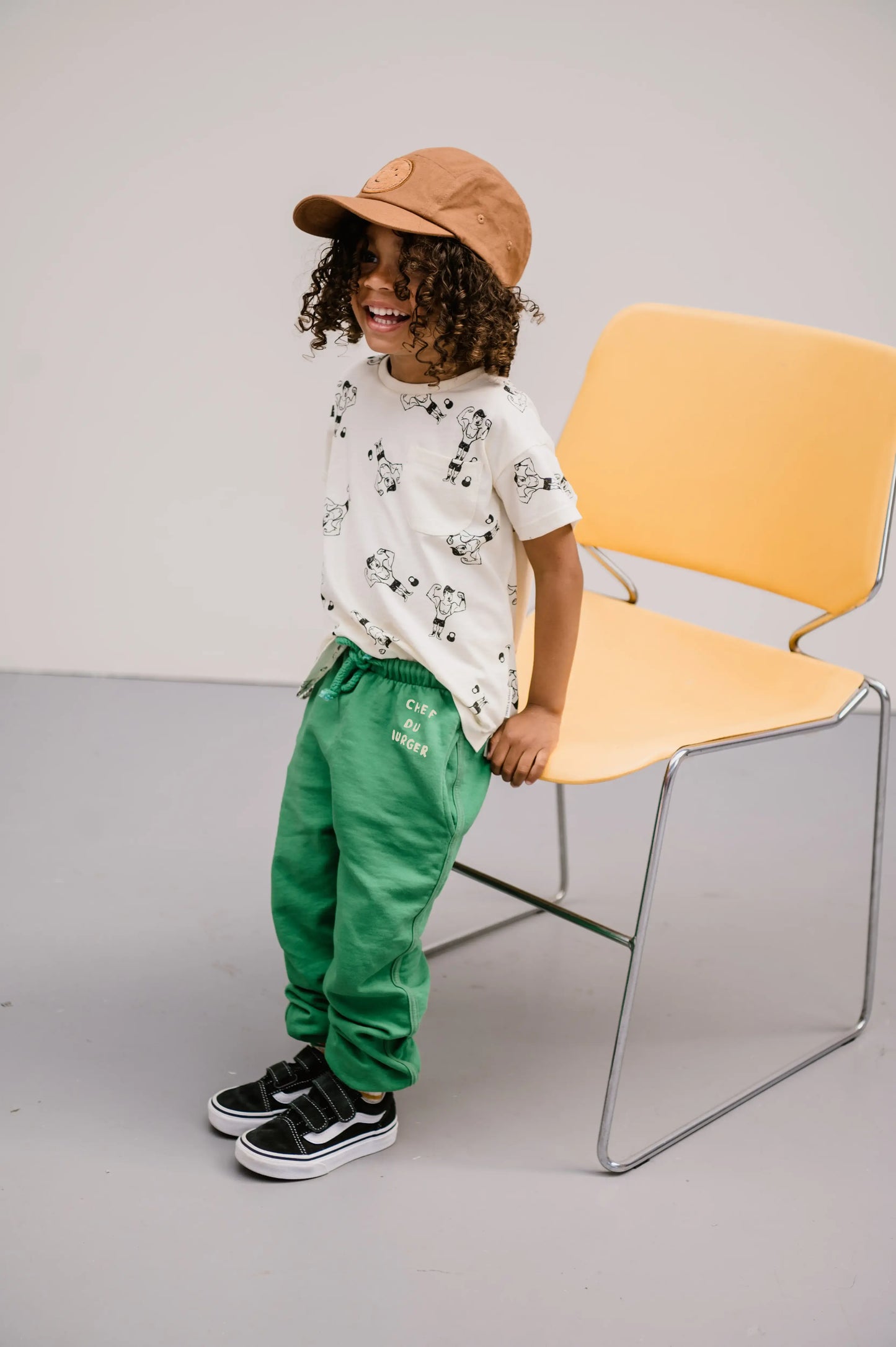 Camiseta con bolsillo estampado Hombre Forzudo- SPROET & SPROUT