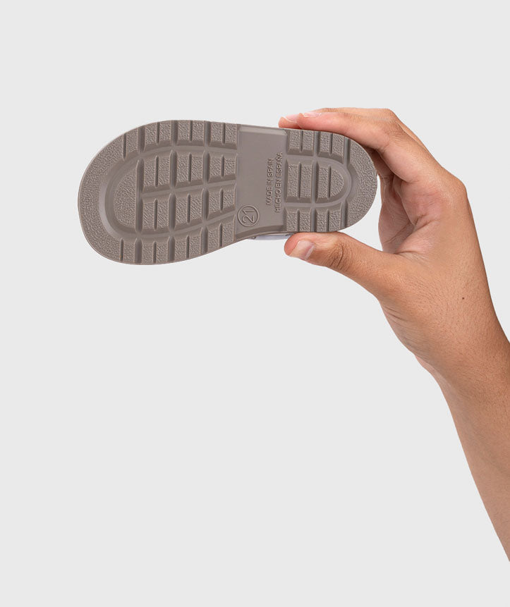 Bota de Agua Mendi Dino Taupe -IGOR