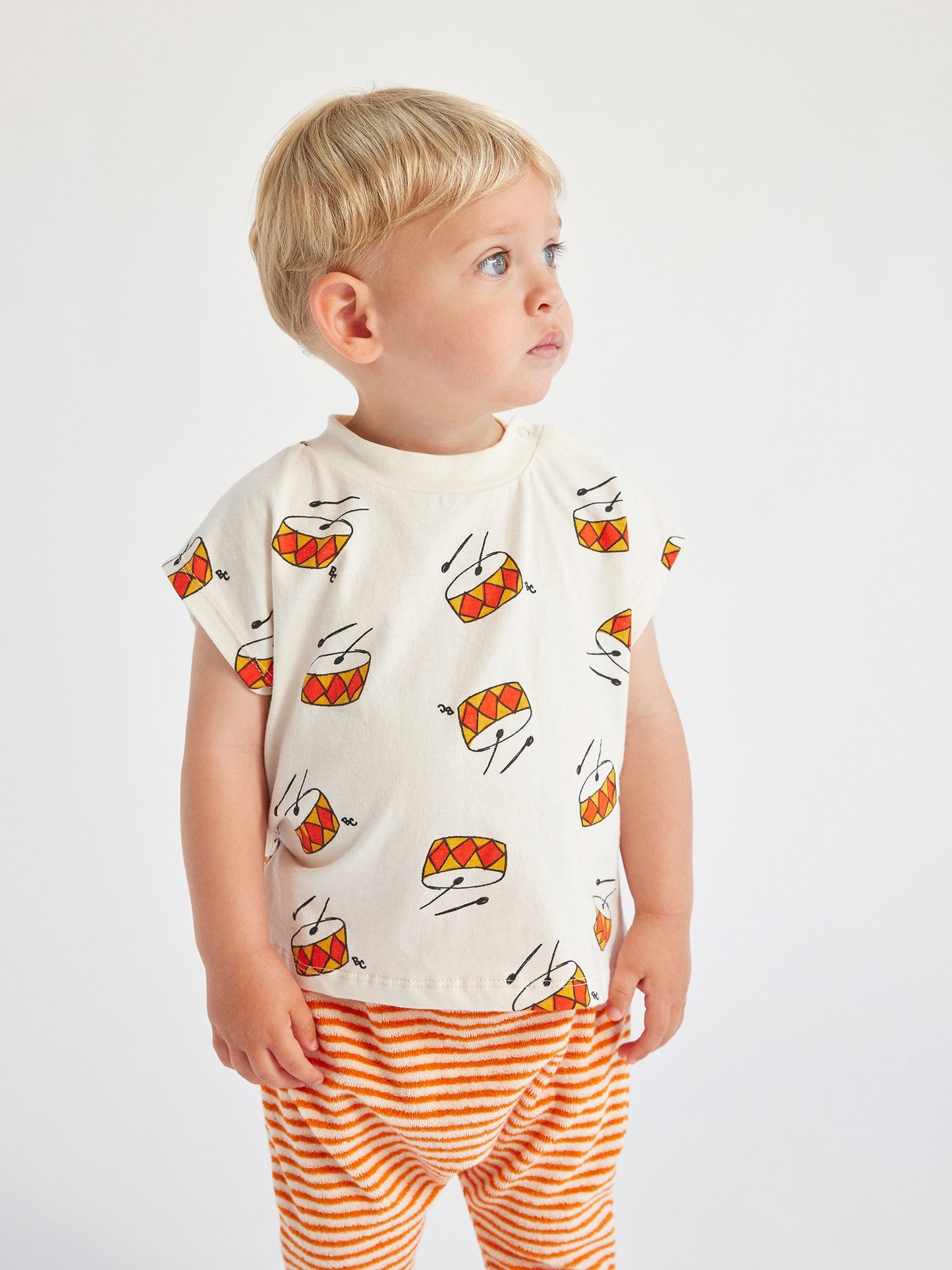 Camiseta PLAY THE DRUM BB- BOBO CHOSES