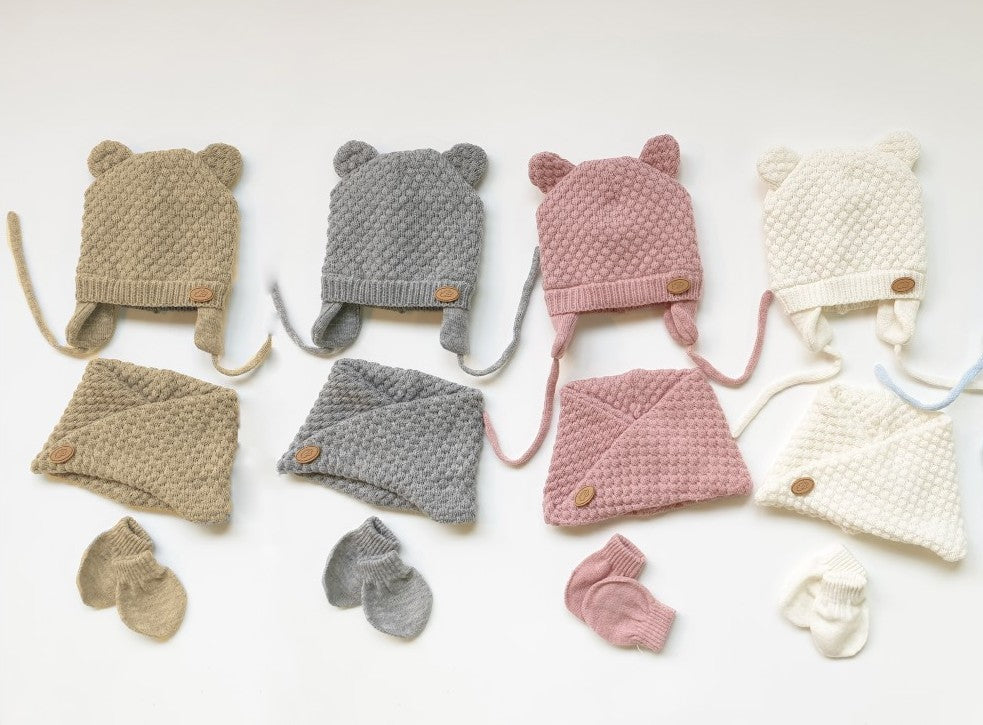 Conjunto de gorro, cuello cruzado y manoplas- Monnuage