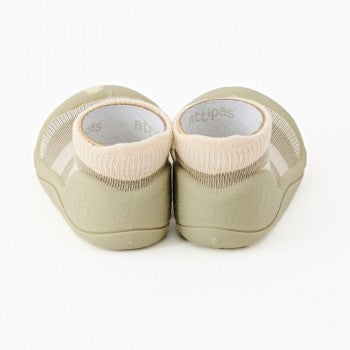 Zapatos primeros pasos STRIPE OLIVE -RAYAS OLIVA - ATTIPAS