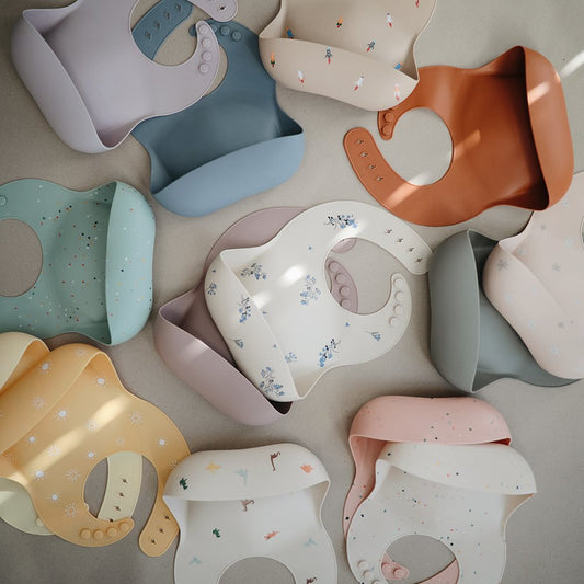 Babero silicona estampado Daisy- MUSHIE