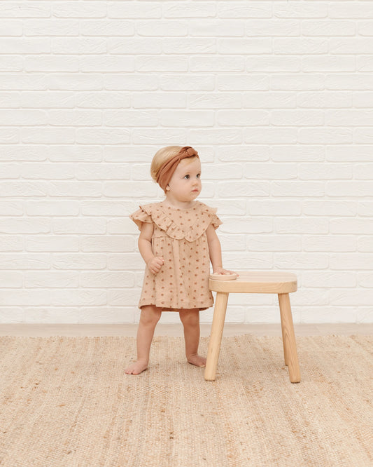 Conjunto vestido de volantes y culotte estampado de flores - Quincy Mae