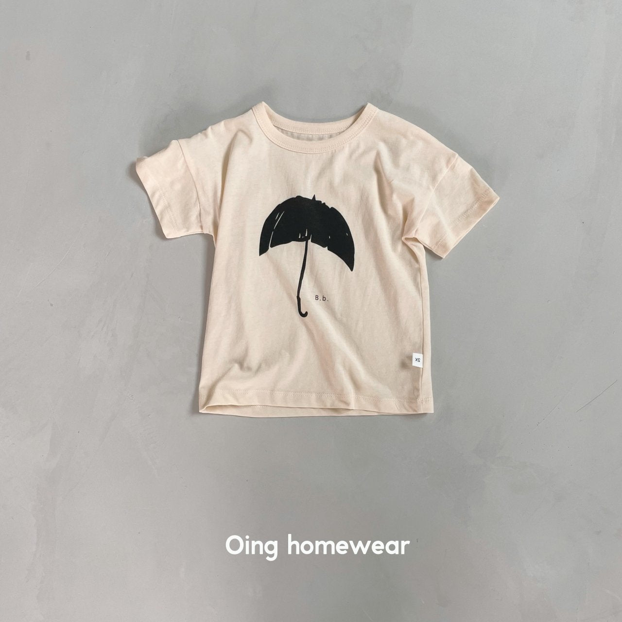 Camiseta manga corta estampado paraguas- Oing