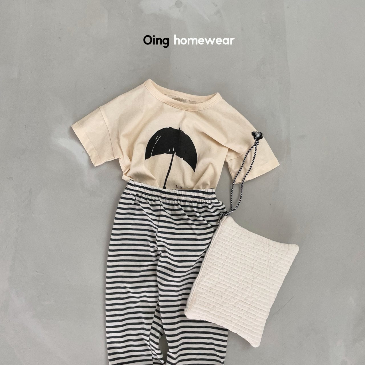 Camiseta manga corta estampado paraguas- Oing
