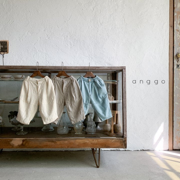 Pantalón natural con botón- Angoo