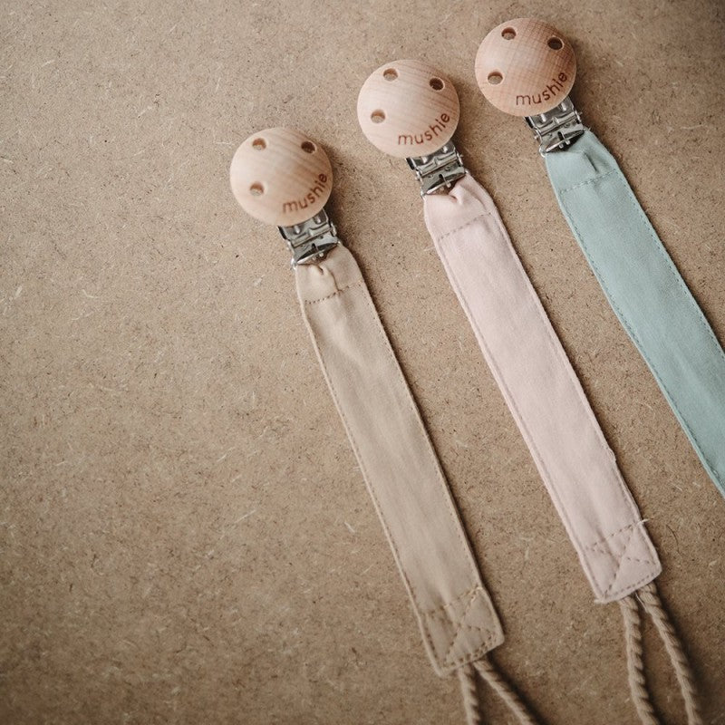 Cadena chupete tejido Blush- MUSHIE