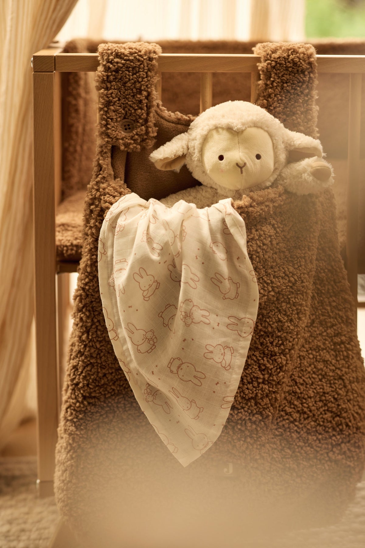 Peluche Ovejita con Luz- JOLLEIN