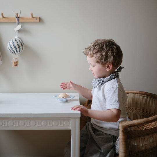 SPINNER CON VENTOSA SOLID SUNSHINE- MUSHIE