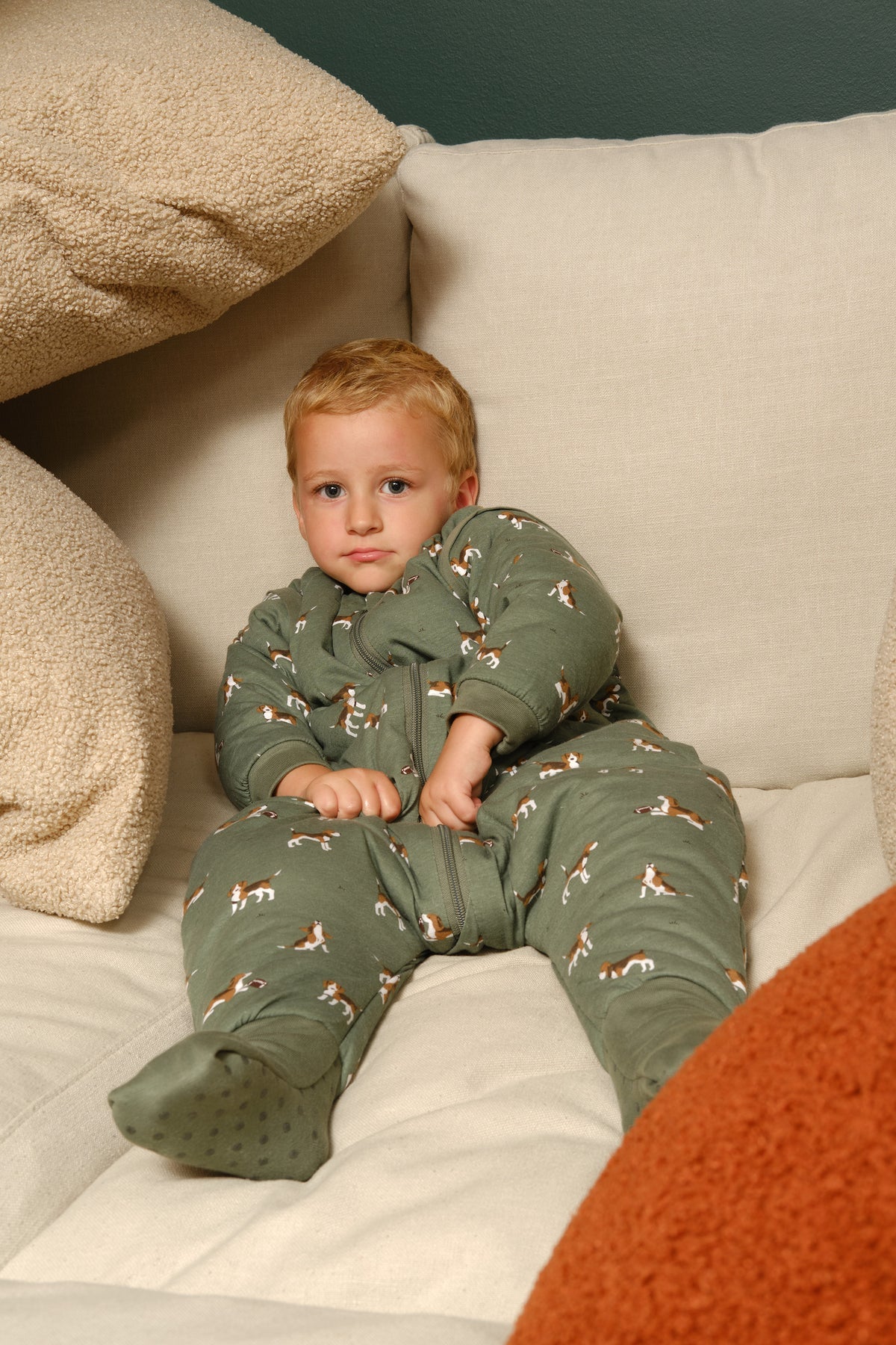 Pijama manta con mangas y calcetines antideslizantes BEAGLE TOG 2.5- MOLIS & CO