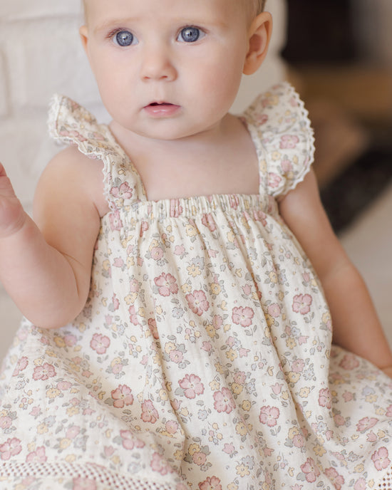 Vestido estampado flores- QUINCY MAE
