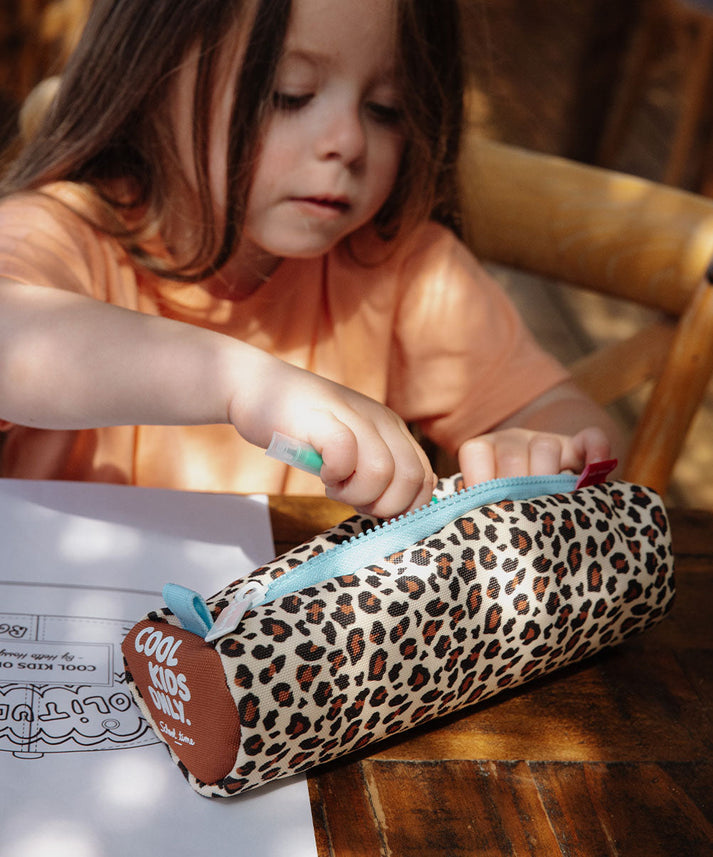 Estuche LEOPARDO- HELLO HOSSY