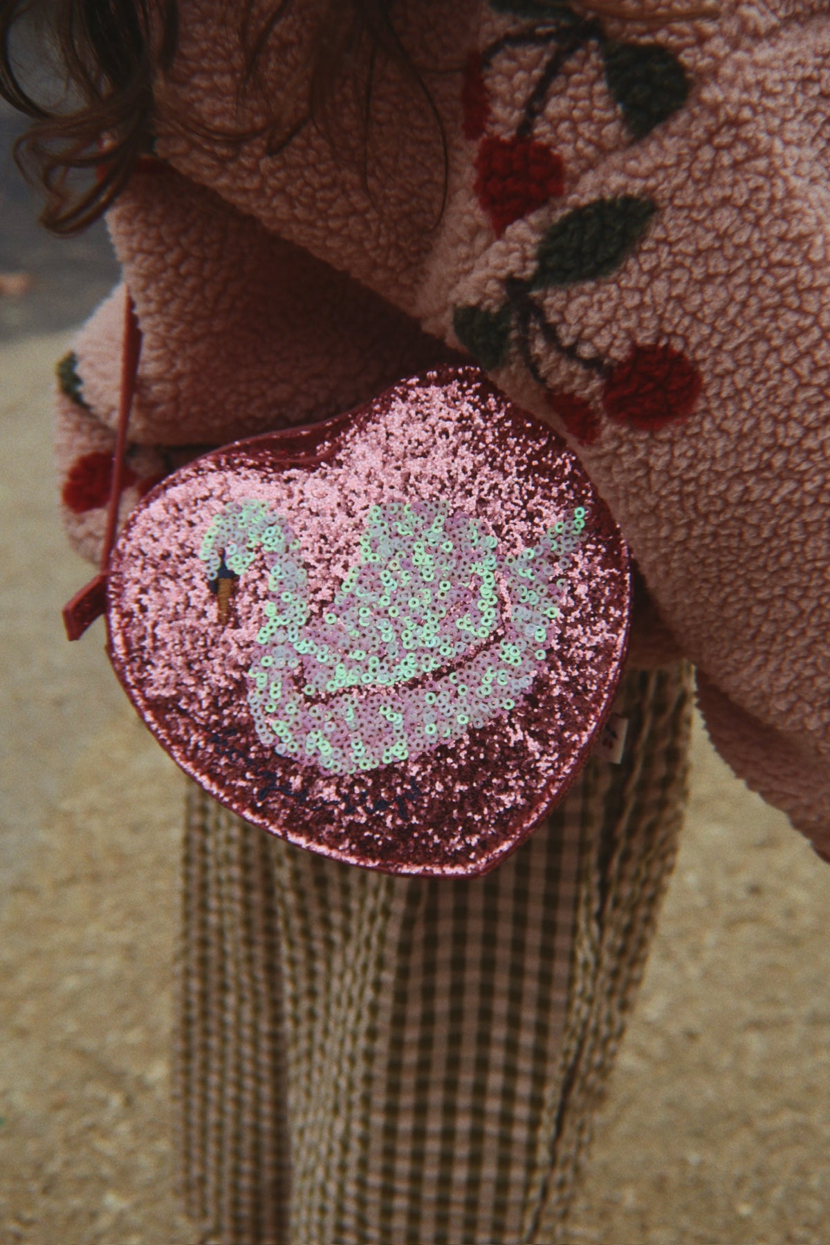 Bolso Corazón Cisne- KONGES SLØJD)